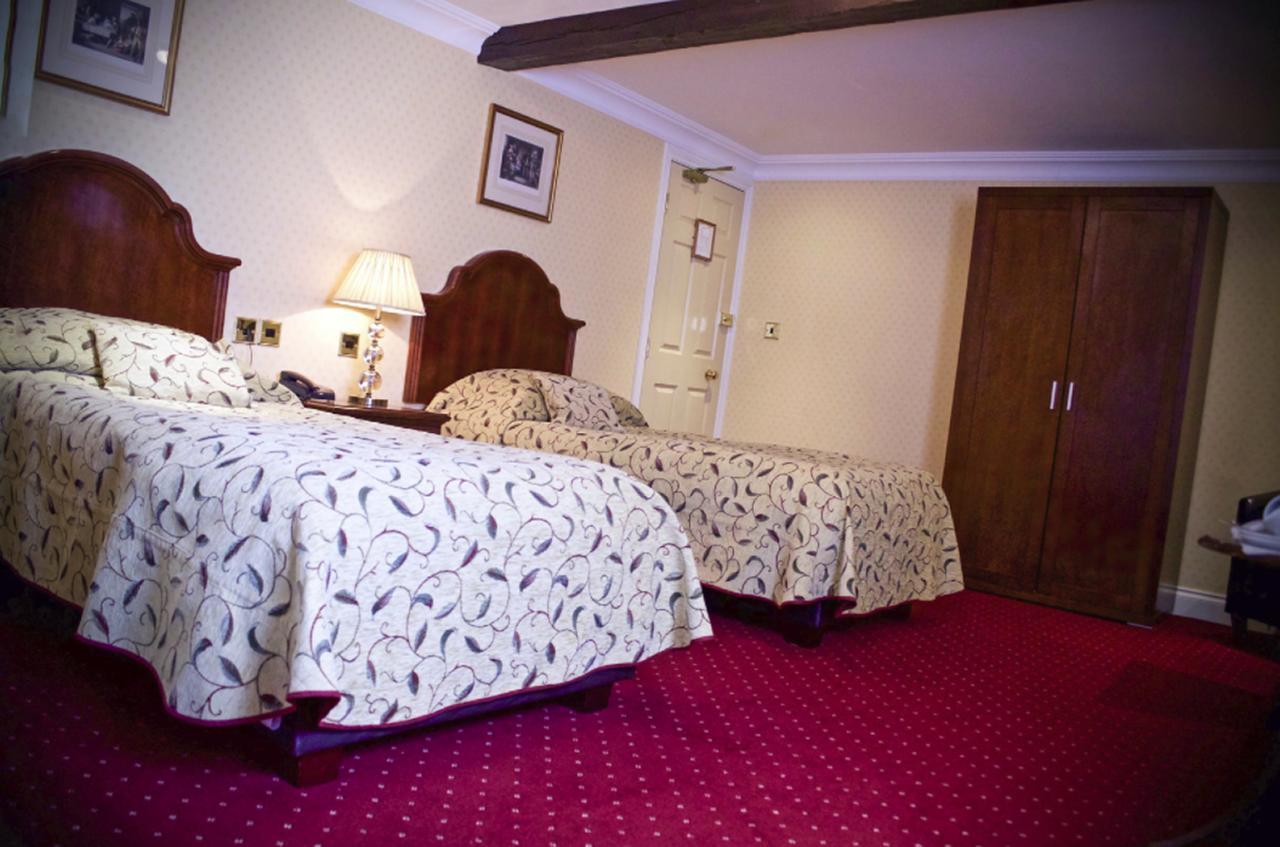 The Golden Lion Hotel Northallerton Exterior photo